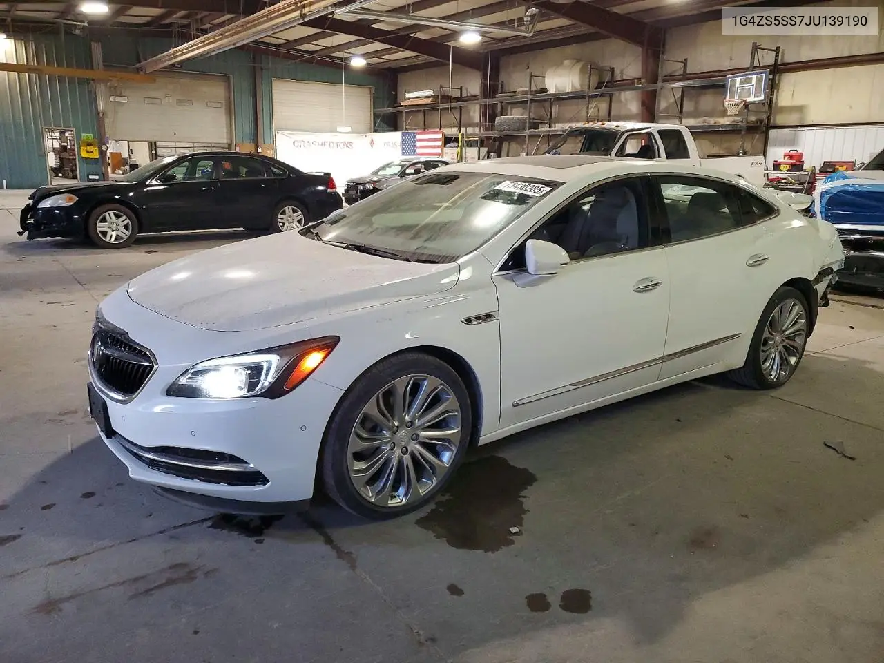 1G4ZS5SS7JU139190 2018 Buick Lacrosse Premium