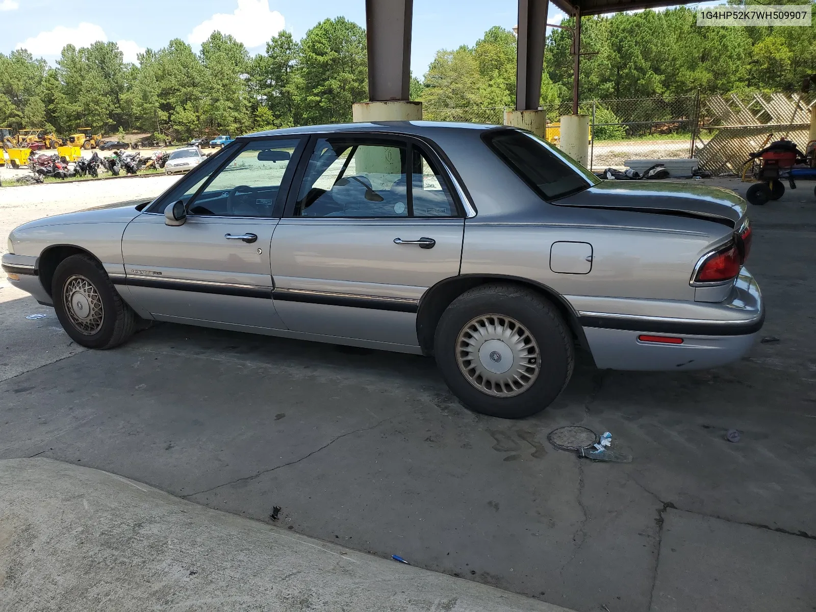 1998 Buick Lesabre Custom VIN: 1G4HP52K7WH509907 Lot: 63341354