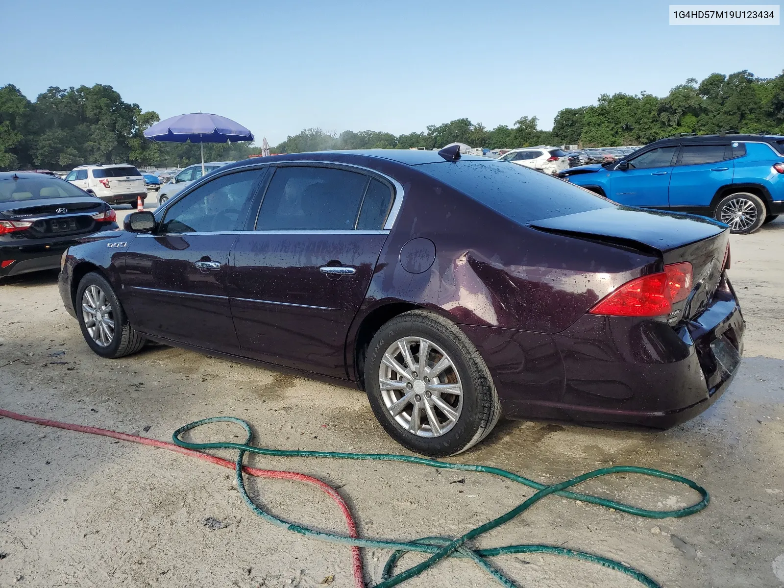 2009 Buick Lucerne Cxl VIN: 1G4HD57M19U123434 Lot: 57261254