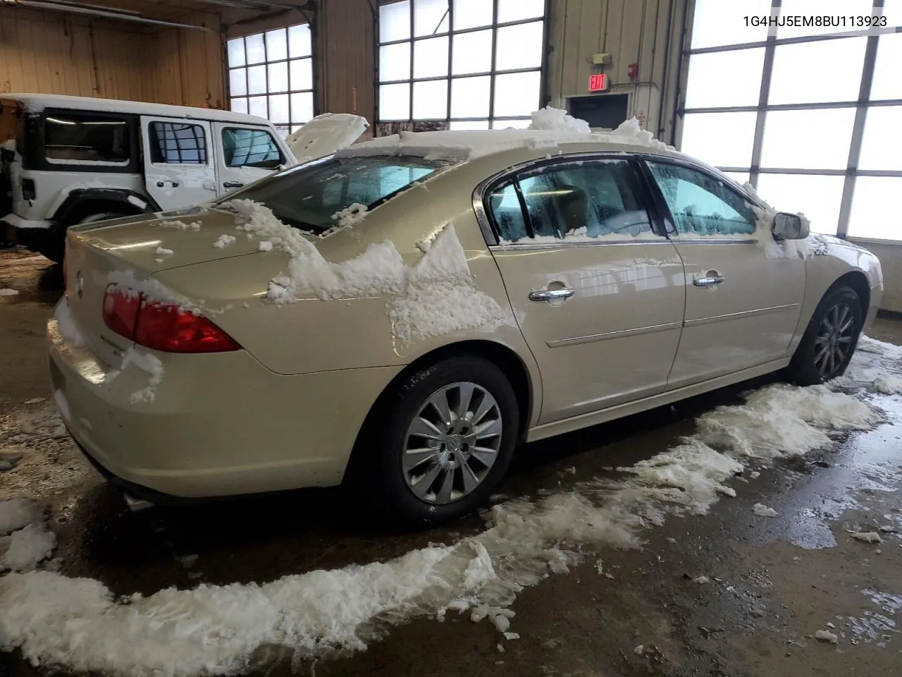 1G4HJ5EM8BU113923 2011 Buick Lucerne Cxl