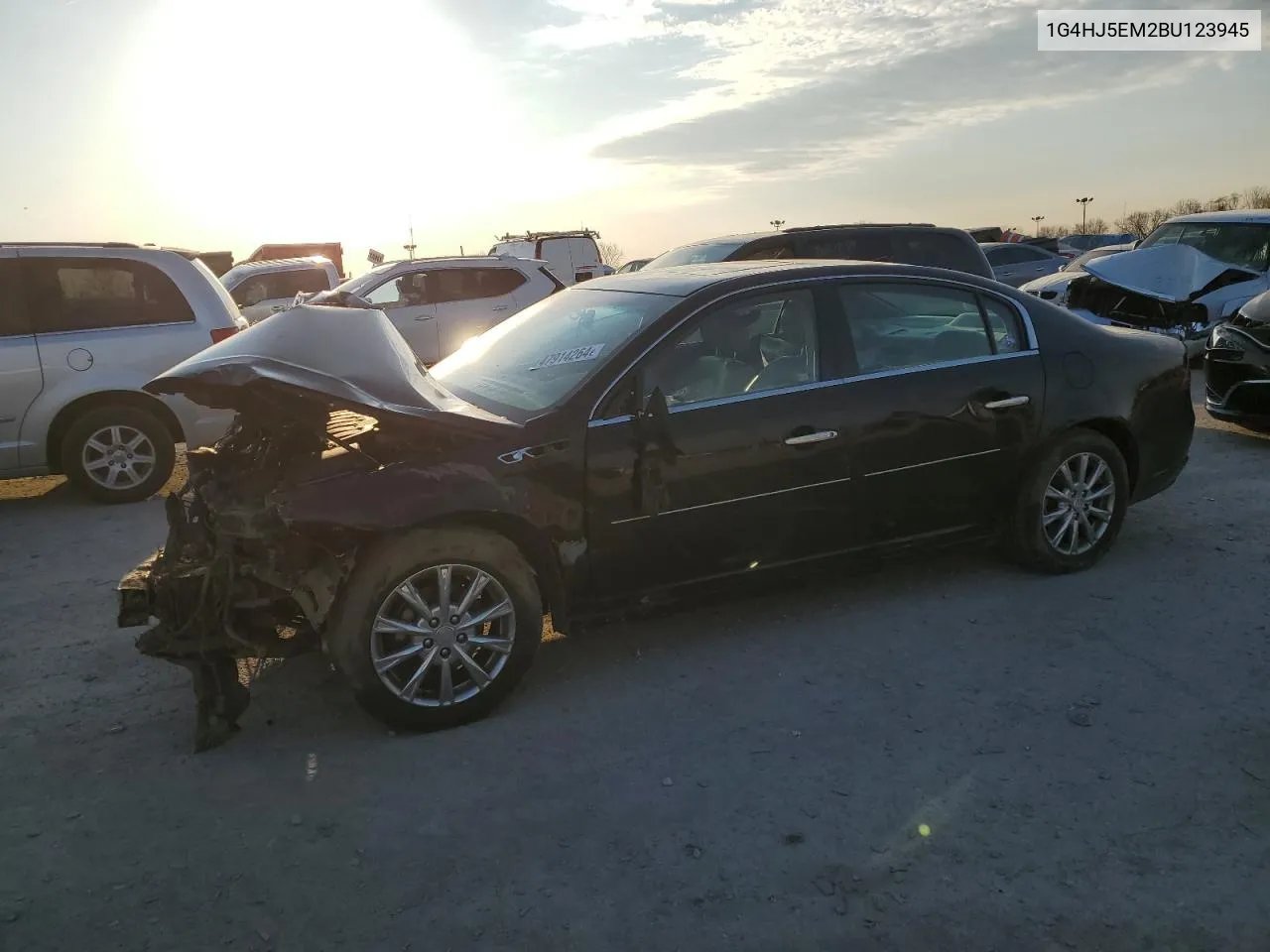 1G4HJ5EM2BU123945 2011 Buick Lucerne Cxl