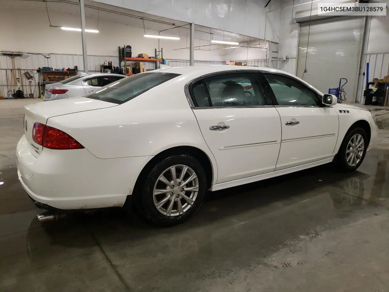 1G4HC5EM3BU128579 2011 Buick Lucerne Cxl