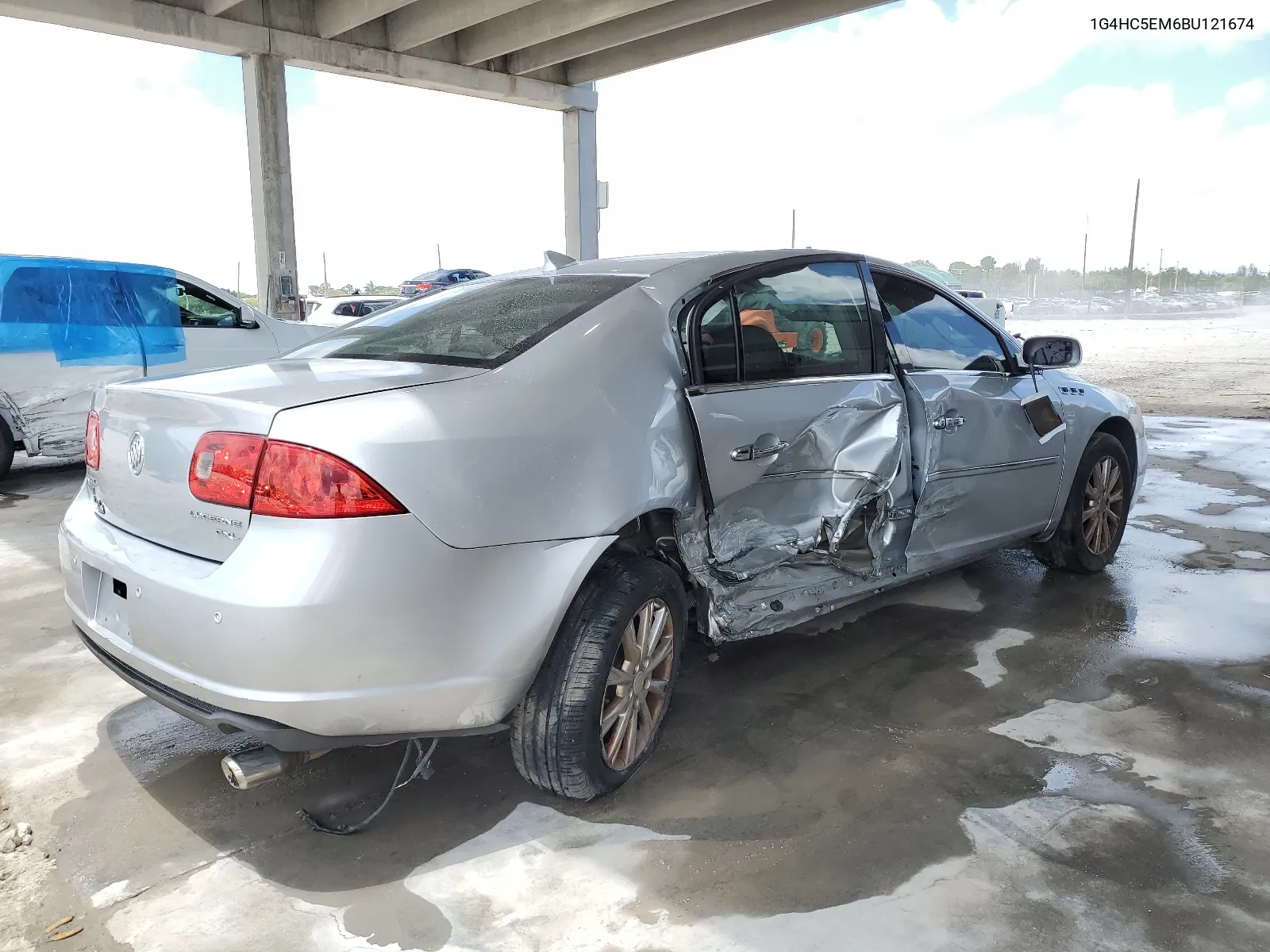 1G4HC5EM6BU121674 2011 Buick Lucerne Cxl