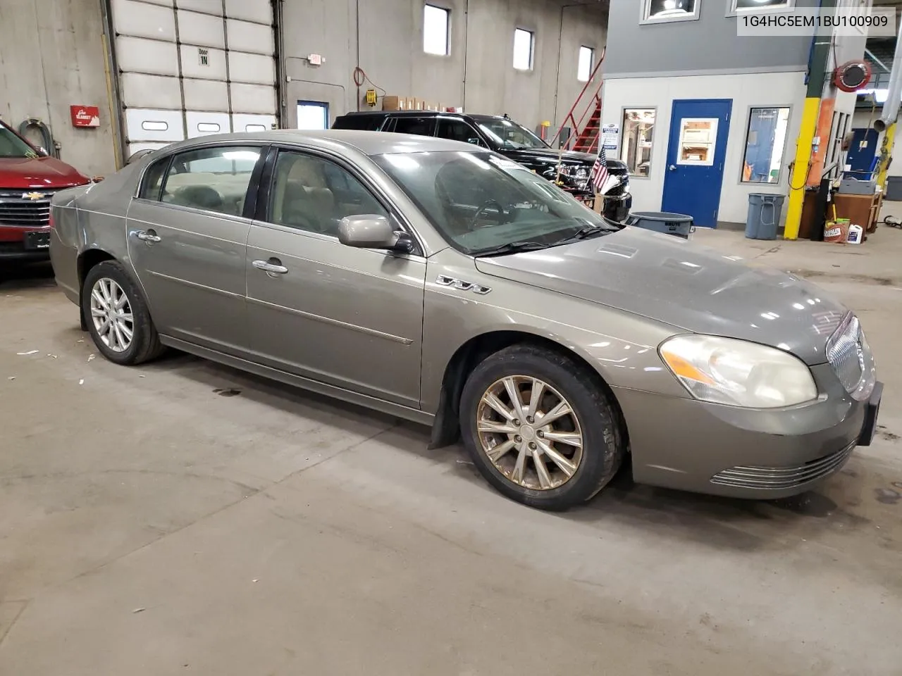 1G4HC5EM1BU100909 2011 Buick Lucerne Cxl