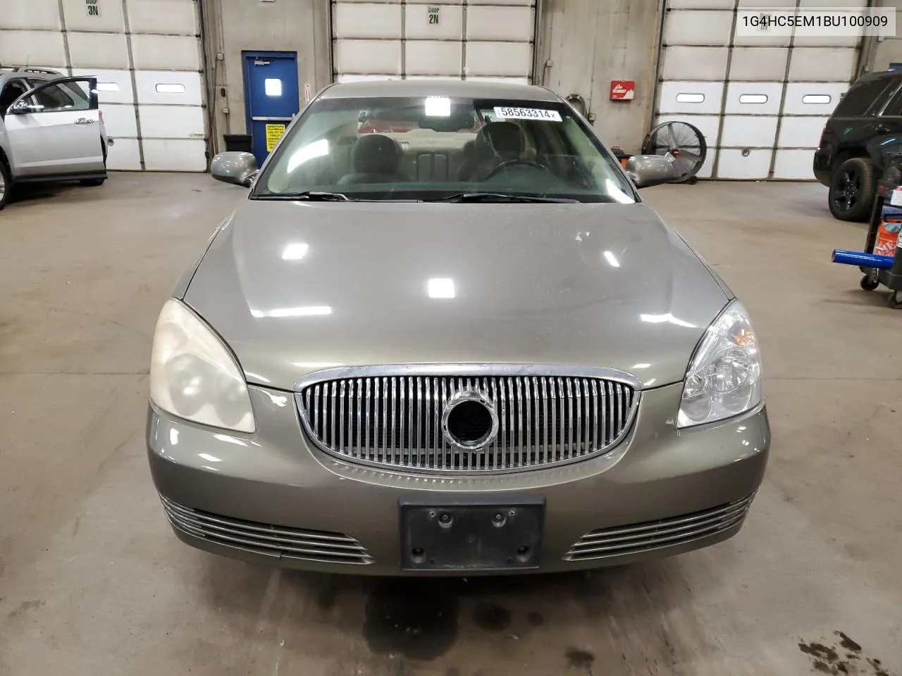 1G4HC5EM1BU100909 2011 Buick Lucerne Cxl