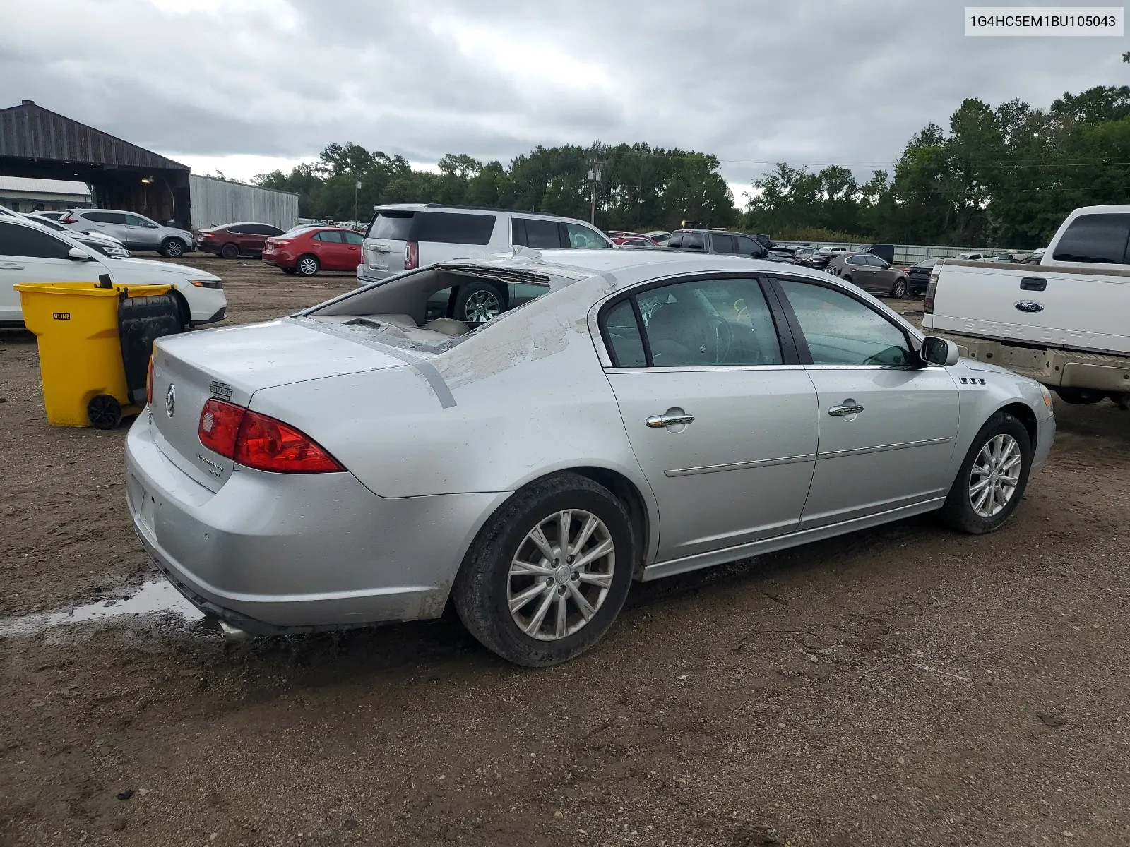 1G4HC5EM1BU105043 2011 Buick Lucerne Cxl