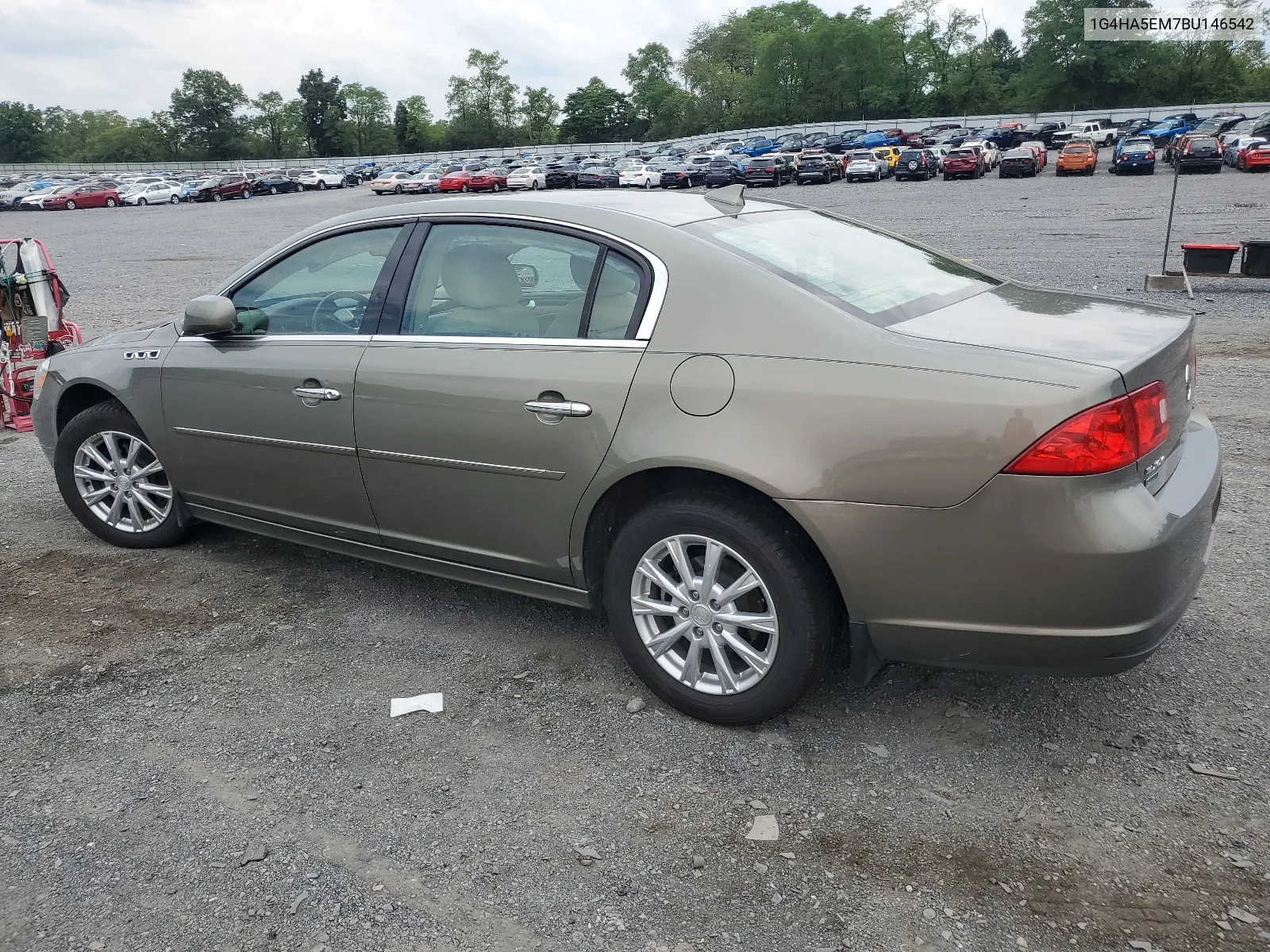 1G4HA5EM7BU146542 2011 Buick Lucerne Cx