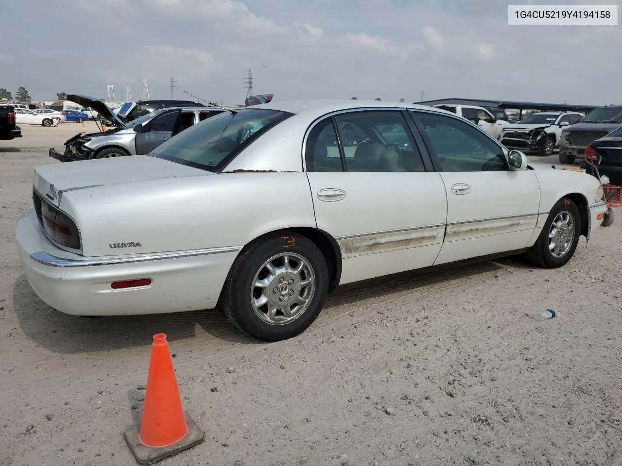 2000 Buick Park Avenue Ultra VIN: 1G4CU5219Y4194158 Lot: 56126974