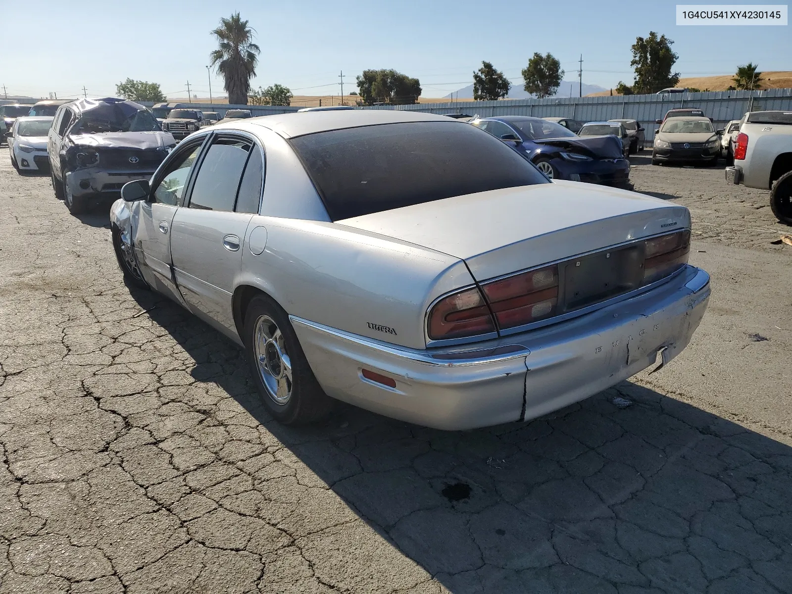 2000 Buick Park Avenue Ultra VIN: 1G4CU541XY4230145 Lot: 63901724