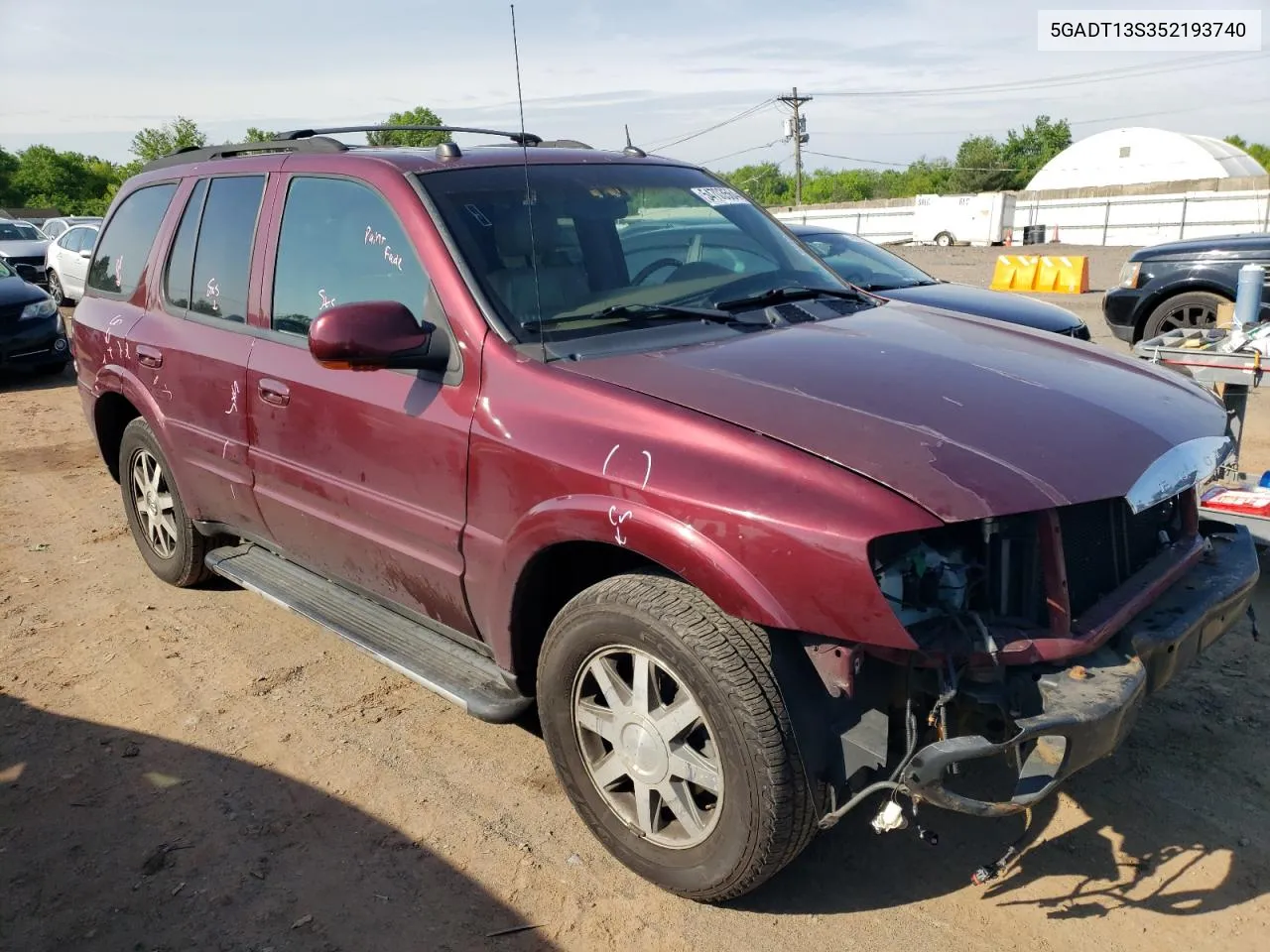 2005 Buick Rainier Cxl VIN: 5GADT13S352193740 Lot: 54703564