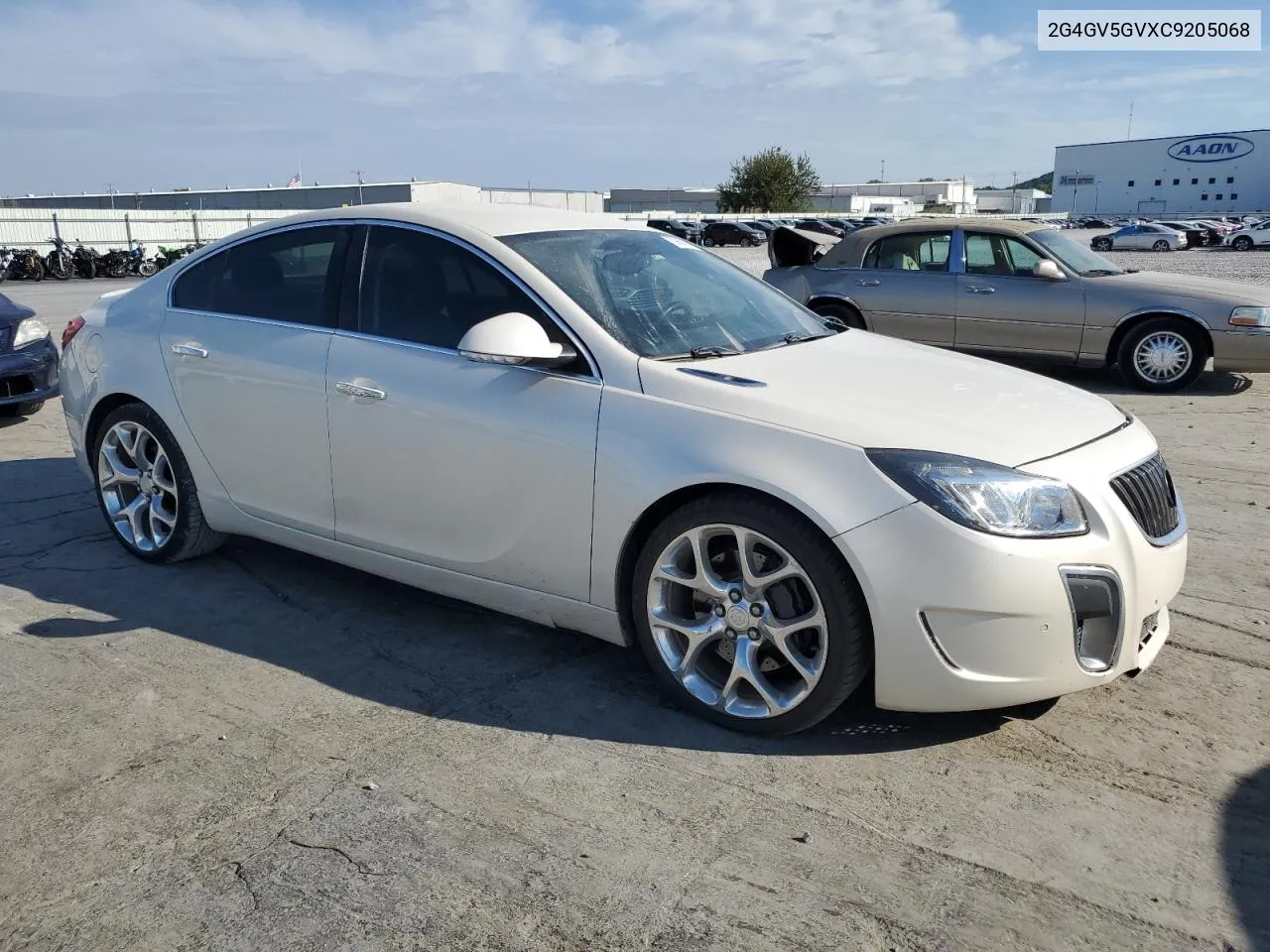 2G4GV5GVXC9205068 2012 Buick Regal Gs