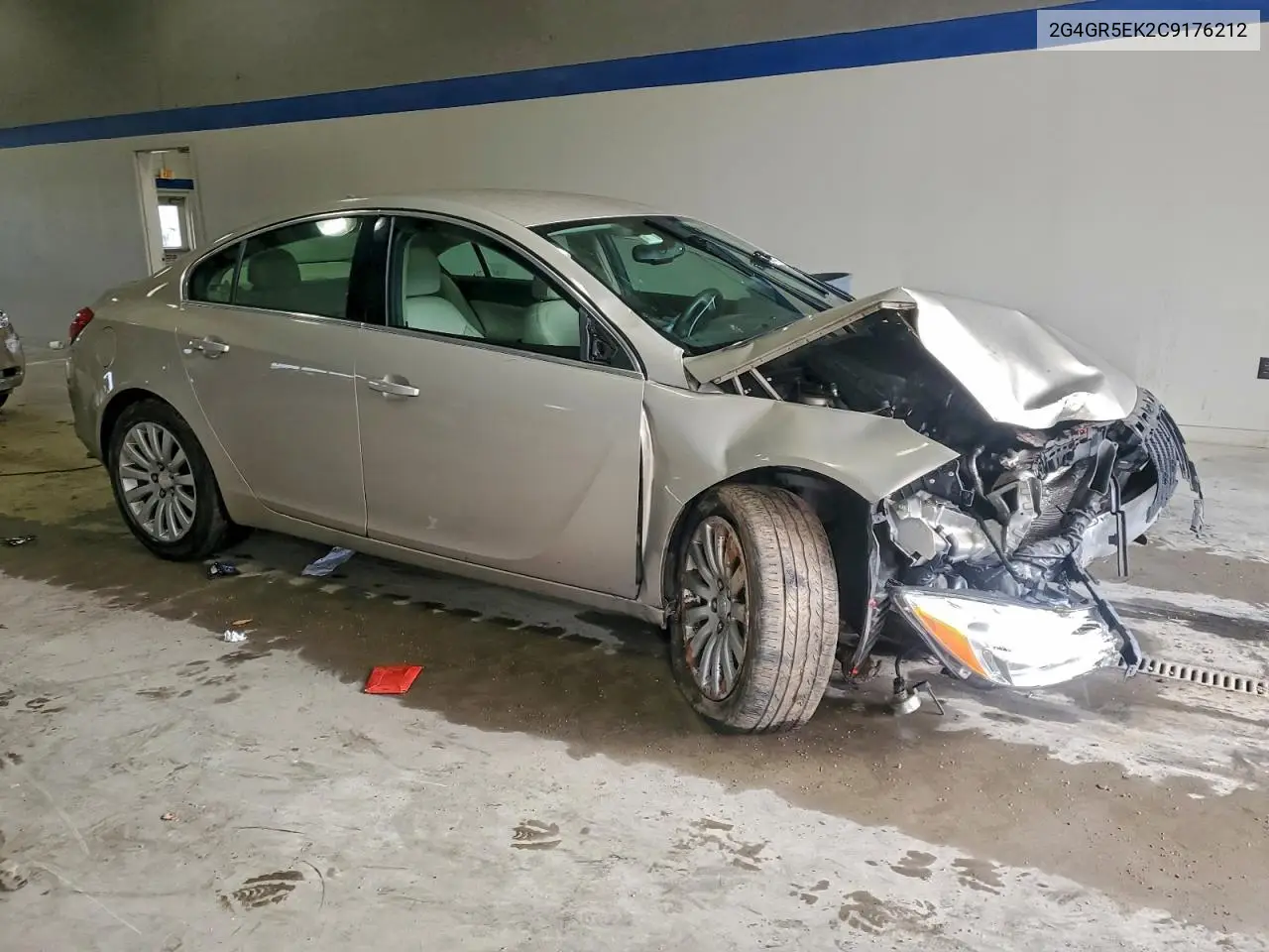 2G4GR5EK2C9176212 2012 Buick Regal