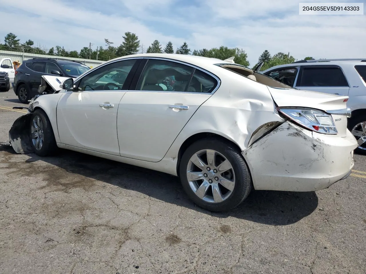 2G4GS5EV5D9143303 2013 Buick Regal Premium