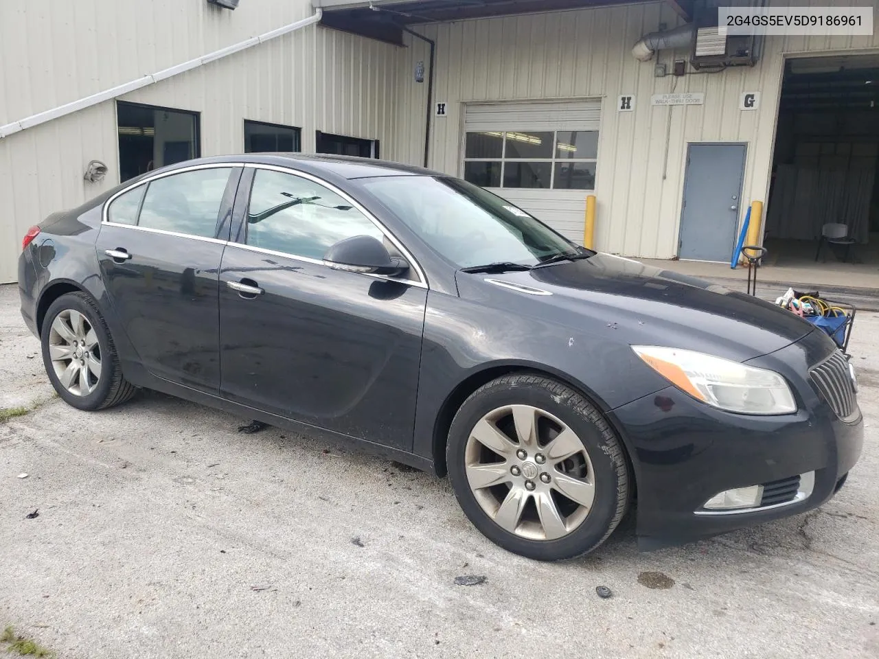 2G4GS5EV5D9186961 2013 Buick Regal Premium