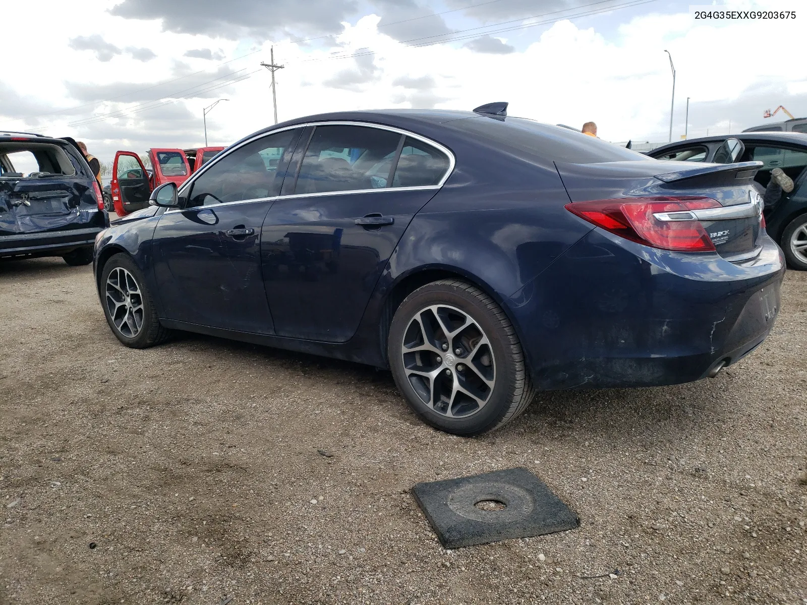 2G4G35EXXG9203675 2016 Buick Regal Sport Touring