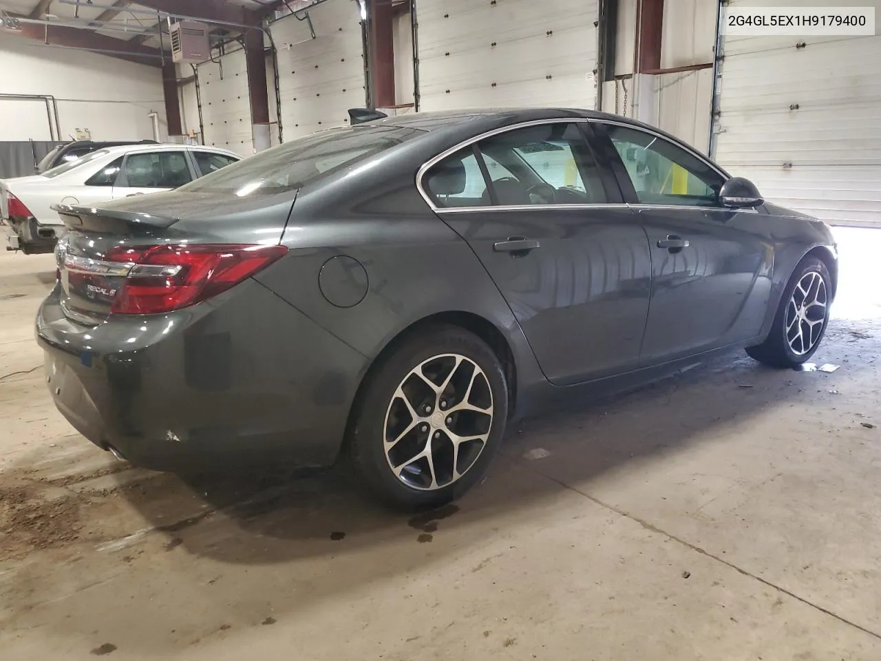 2G4GL5EX1H9179400 2017 Buick Regal Sport Touring