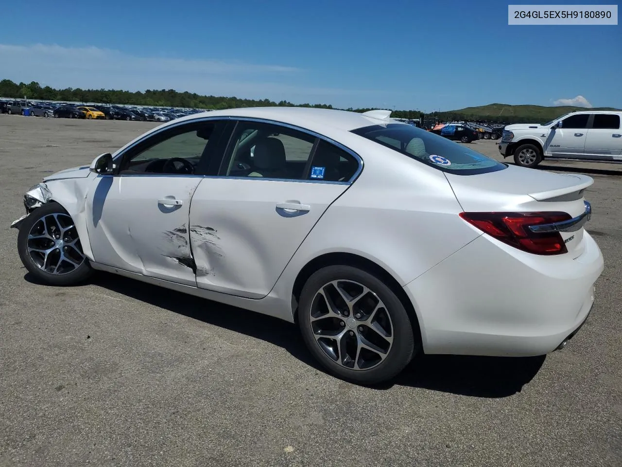 2017 Buick Regal Sport Touring VIN: 2G4GL5EX5H9180890 Lot: 56620454