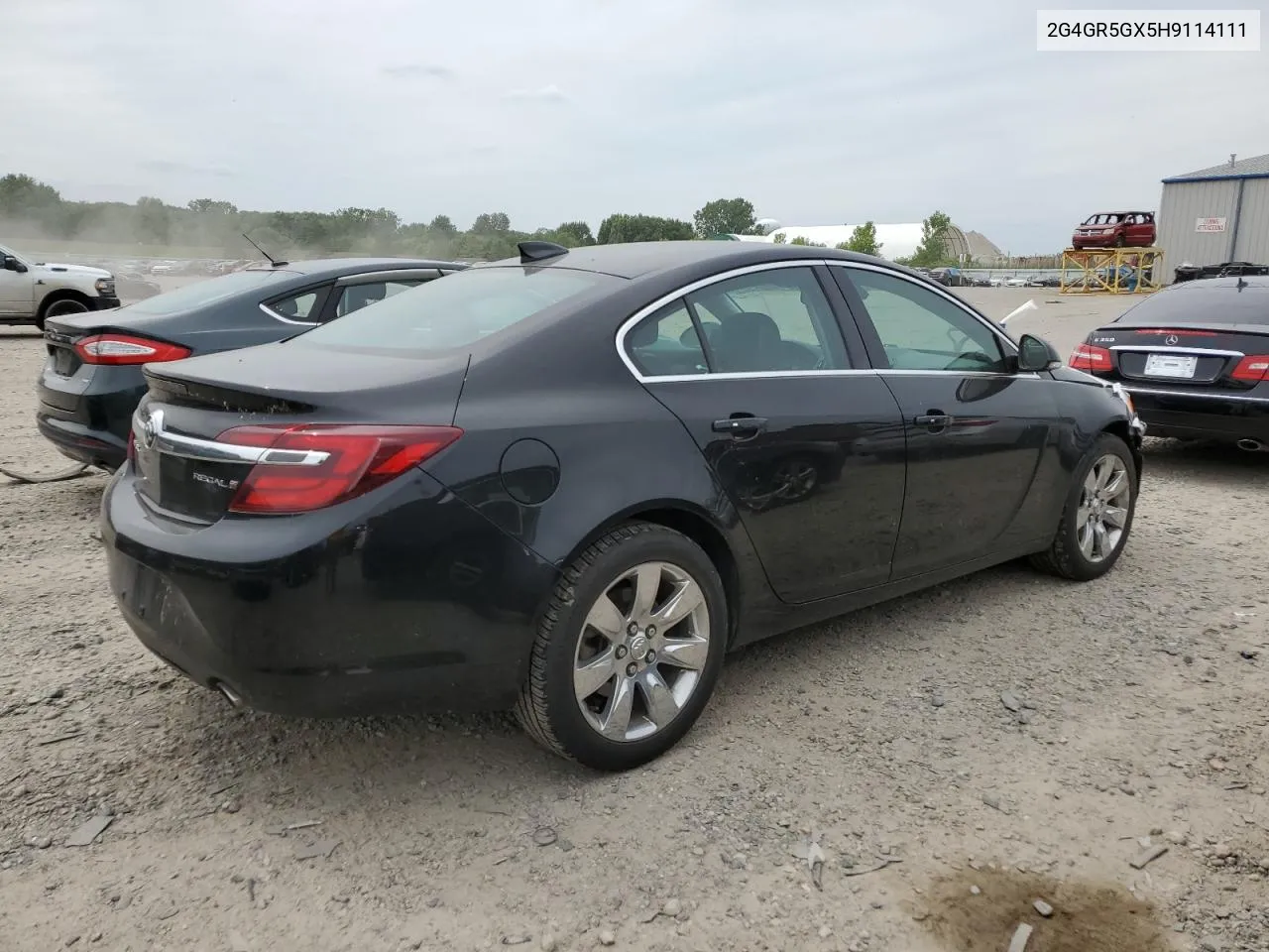 2G4GR5GX5H9114111 2017 Buick Regal Premium