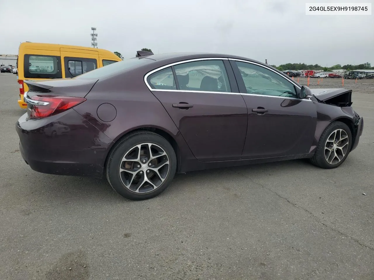 2017 Buick Regal Sport Touring VIN: 2G4GL5EX9H9198745 Lot: 57046174