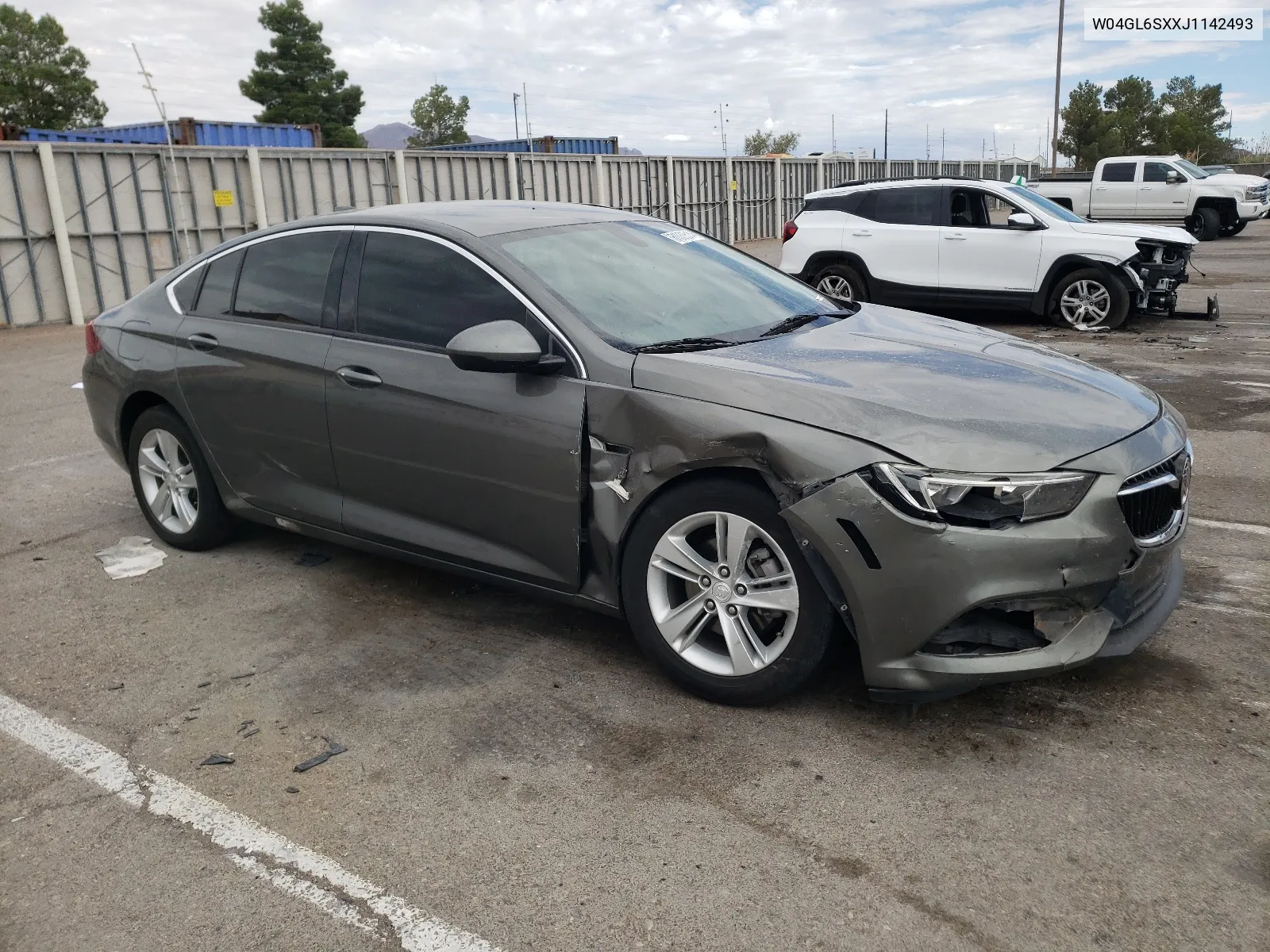 W04GL6SXXJ1142493 2018 Buick Regal Preferred