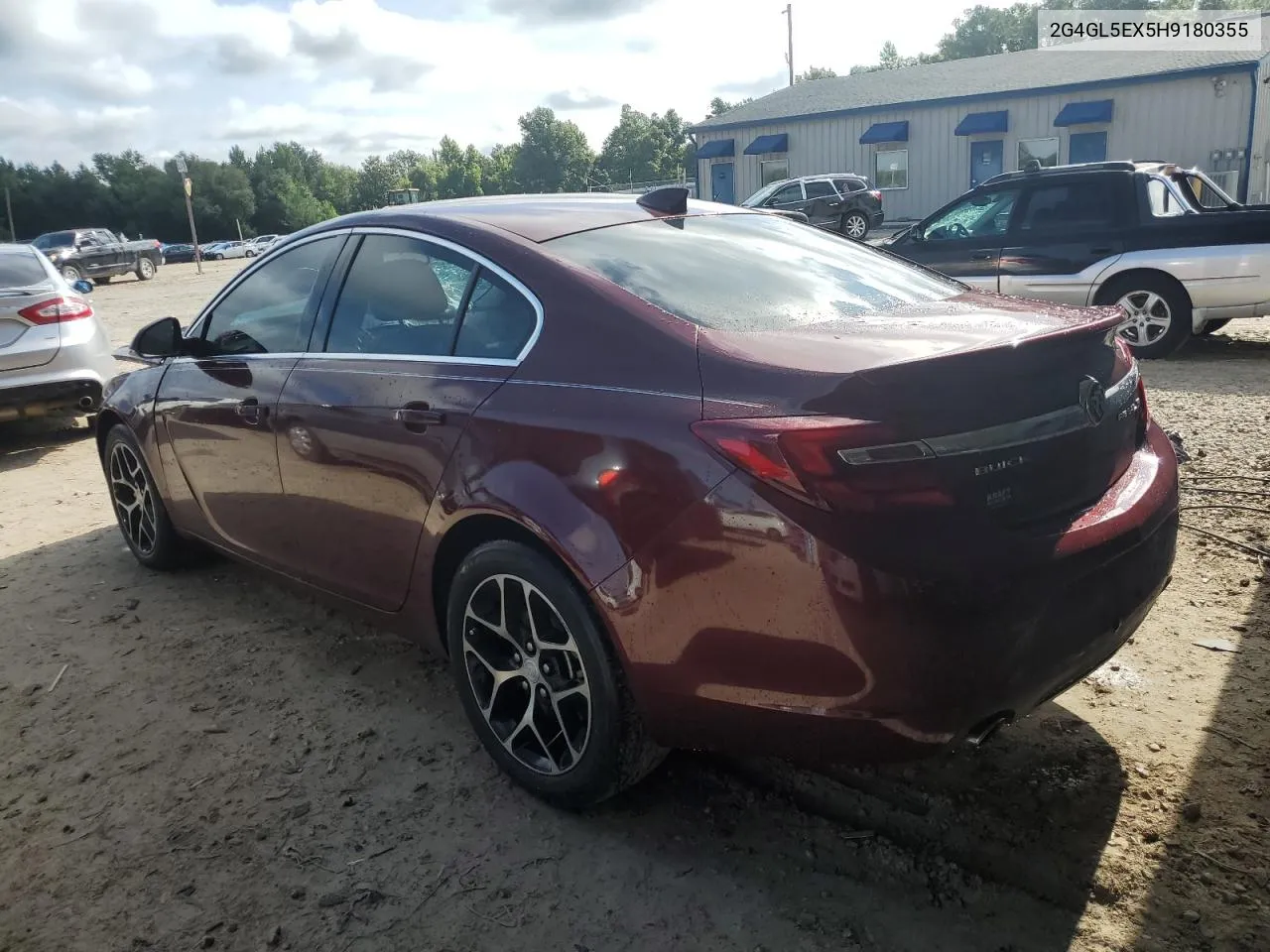 2G4GL5EX5H9180355 2017 Buick Regal Sport Touring