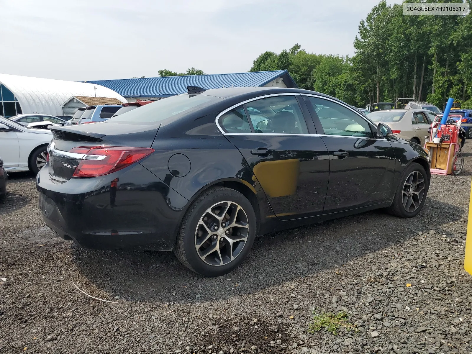 2G4GL5EX7H9105317 2017 Buick Regal Sport Touring