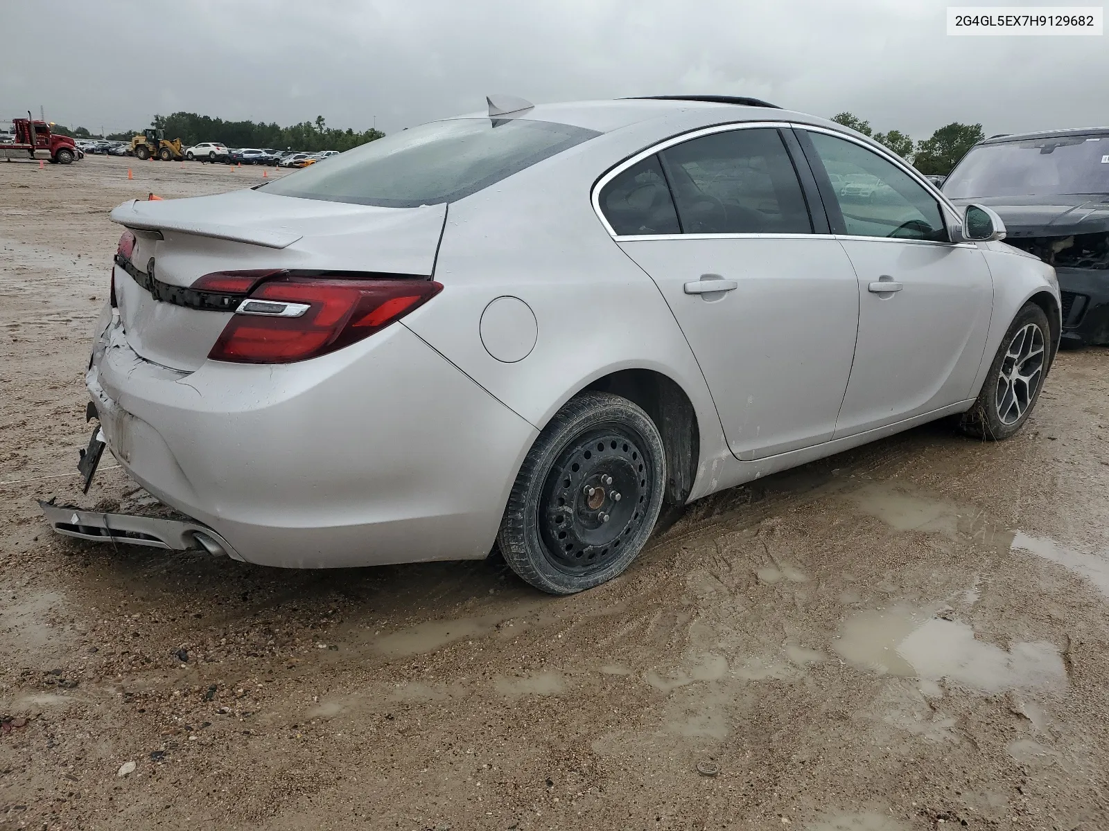 2017 Buick Regal Sport Touring VIN: 2G4GL5EX7H9129682 Lot: 64738544