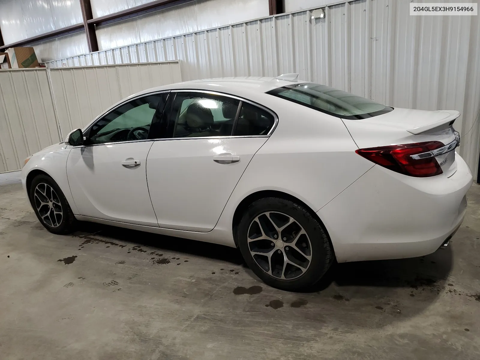 2G4GL5EX3H9154966 2017 Buick Regal Sport Touring