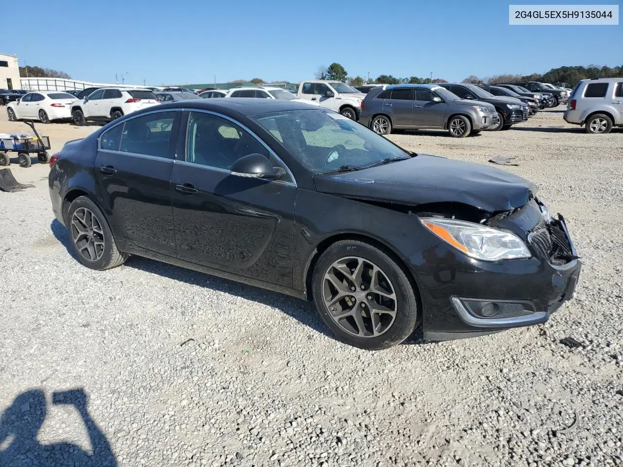 2G4GL5EX5H9135044 2017 Buick Regal Sport Touring