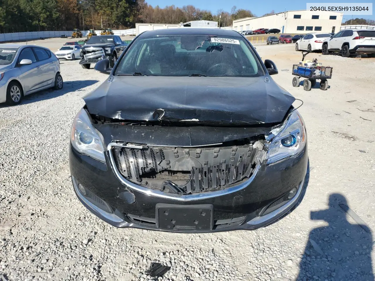 2G4GL5EX5H9135044 2017 Buick Regal Sport Touring