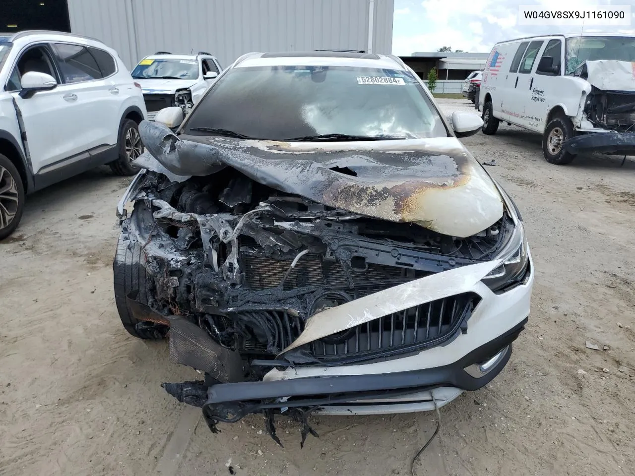 W04GV8SX9J1161090 2018 Buick Regal Tourx Essence