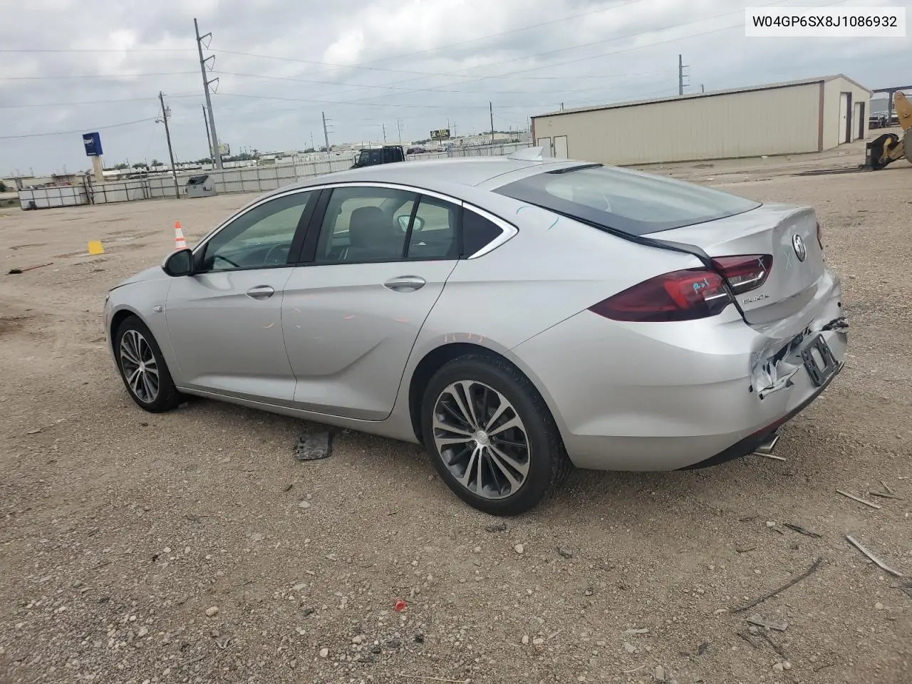 2018 Buick Regal Essence VIN: W04GP6SX8J1086932 Lot: 54824185