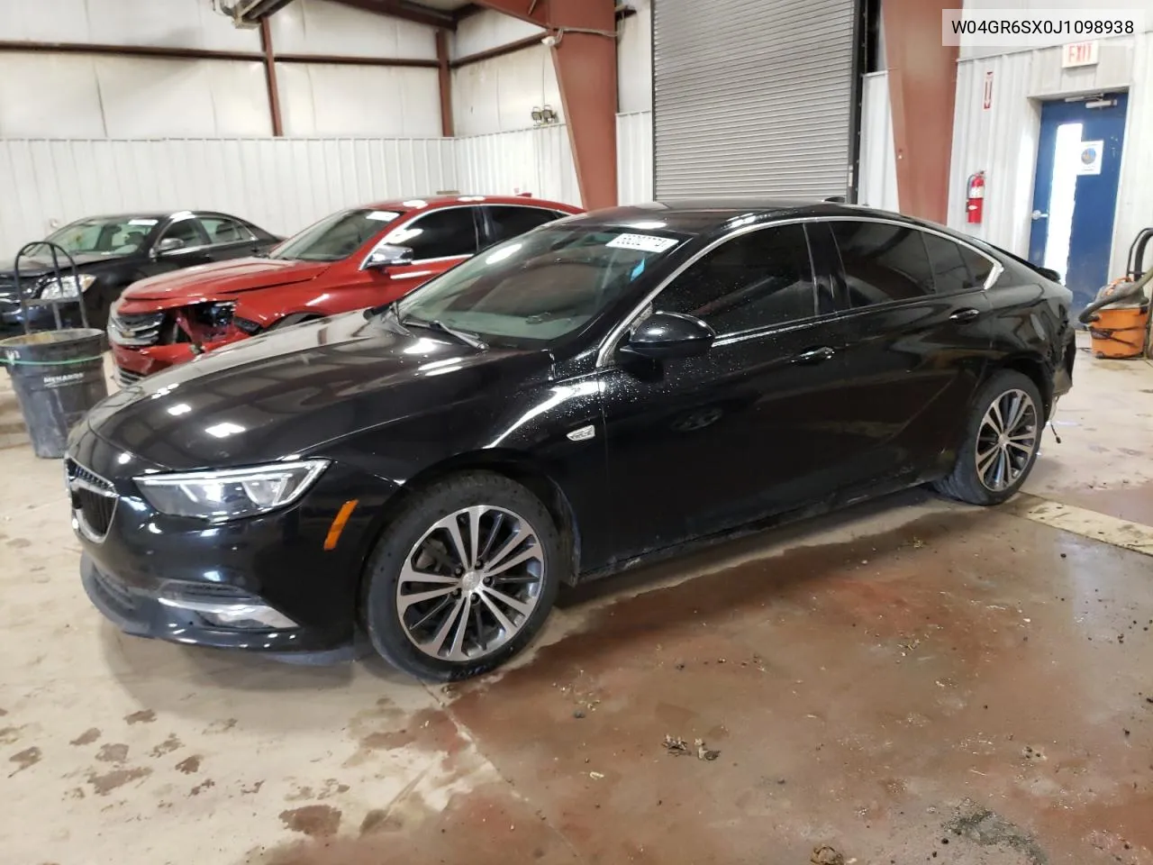 2018 Buick Regal Essence VIN: W04GR6SX0J1098938 Lot: 55202774