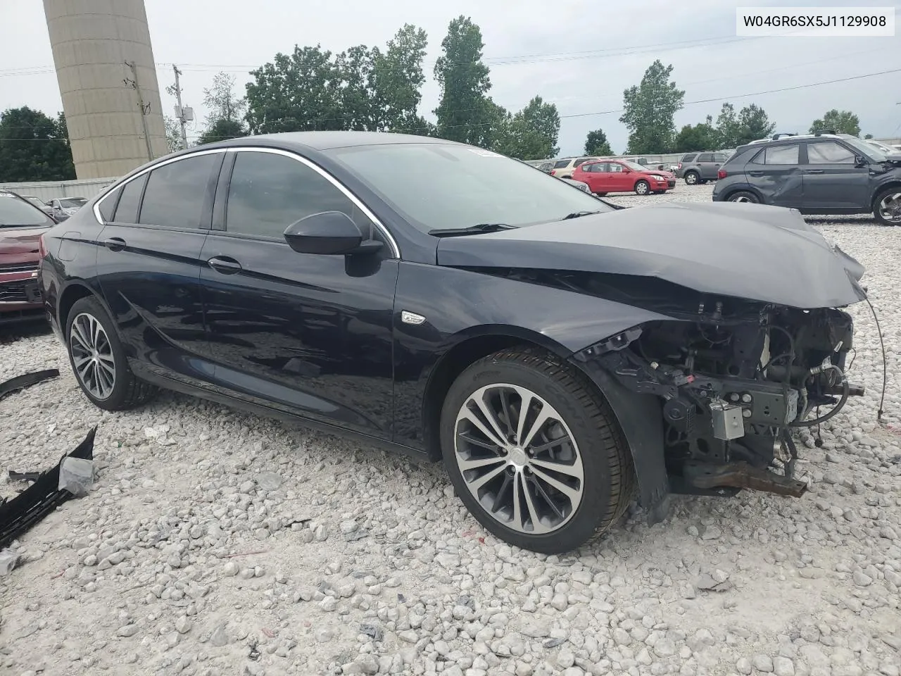 2018 Buick Regal Essence VIN: W04GR6SX5J1129908 Lot: 60322414