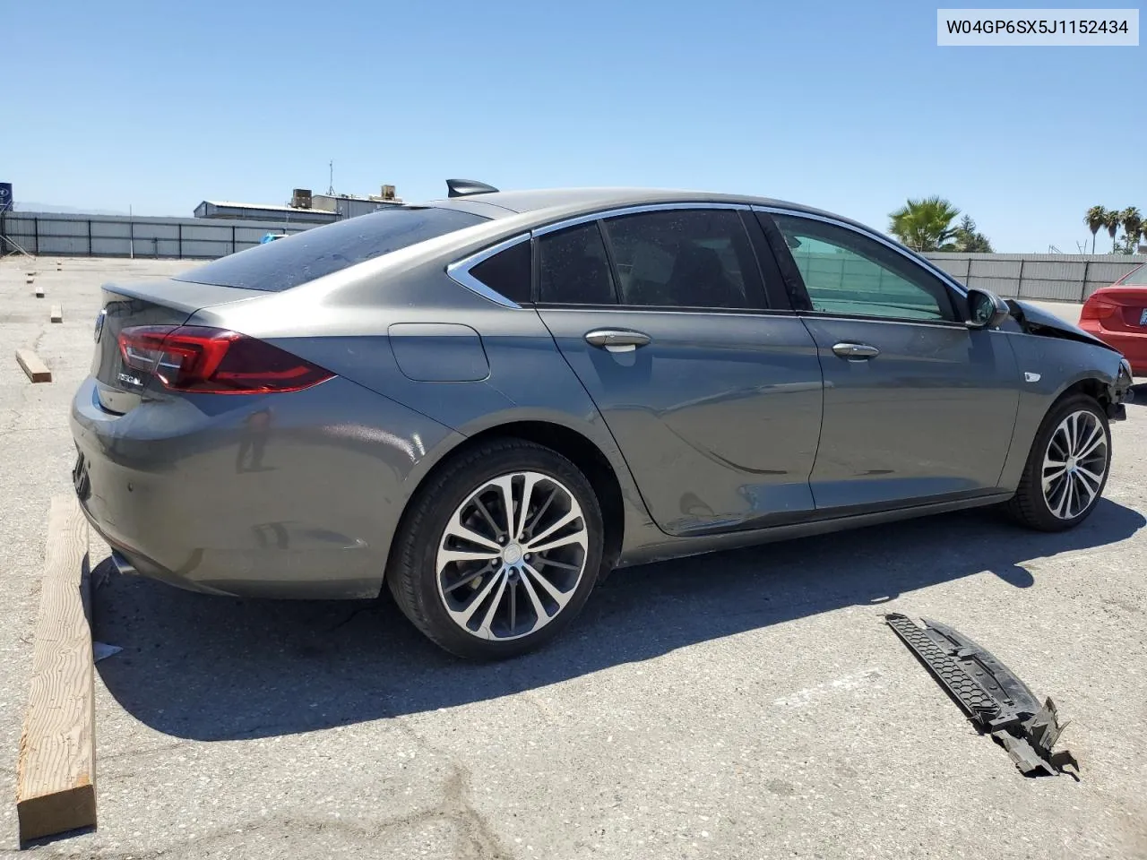 2018 Buick Regal Essence VIN: W04GP6SX5J1152434 Lot: 60755354