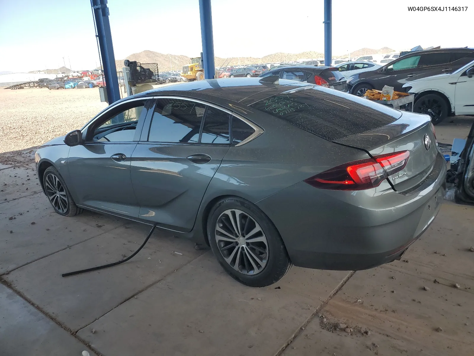 2018 Buick Regal Essence VIN: W04GP6SX4J1146317 Lot: 64241184