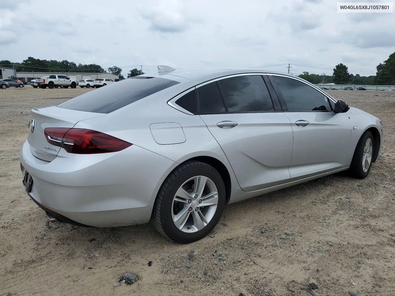 W04GL6SX8J1057801 2018 Buick Regal Preferred