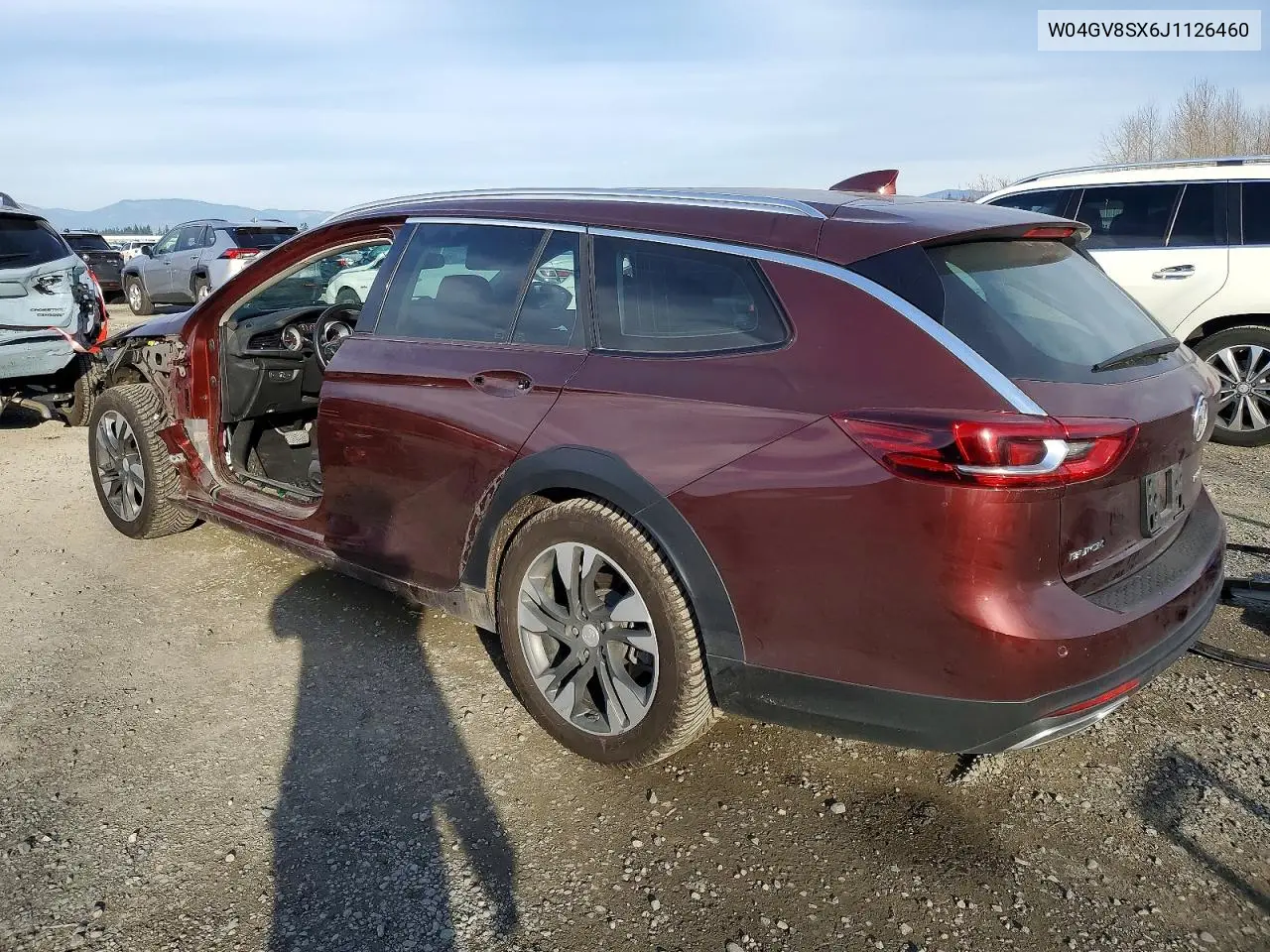 W04GV8SX6J1126460 2018 Buick Regal Tourx Essence