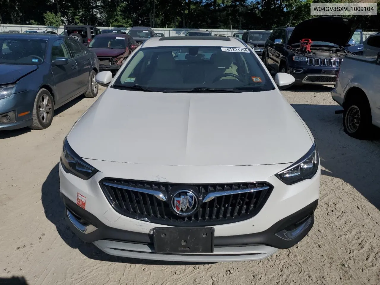 2020 Buick Regal Tourx Essence VIN: W04GV8SX9L1009104 Lot: 61221794