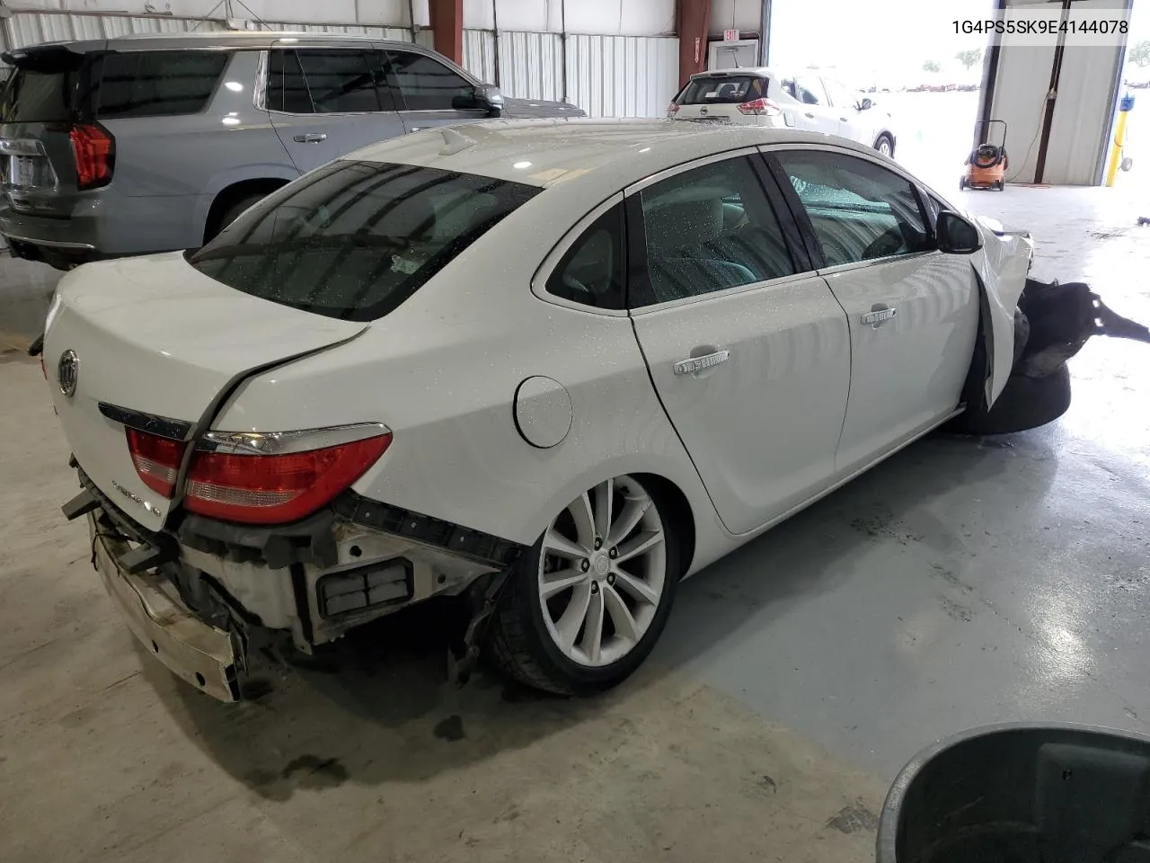 1G4PS5SK9E4144078 2014 Buick Verano