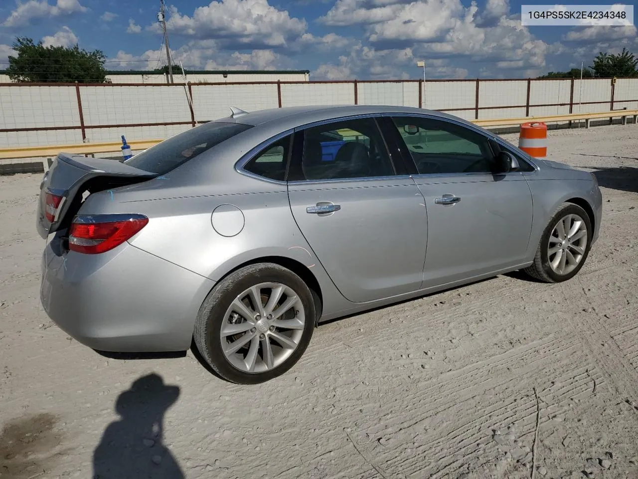 1G4PS5SK2E4234348 2014 Buick Verano