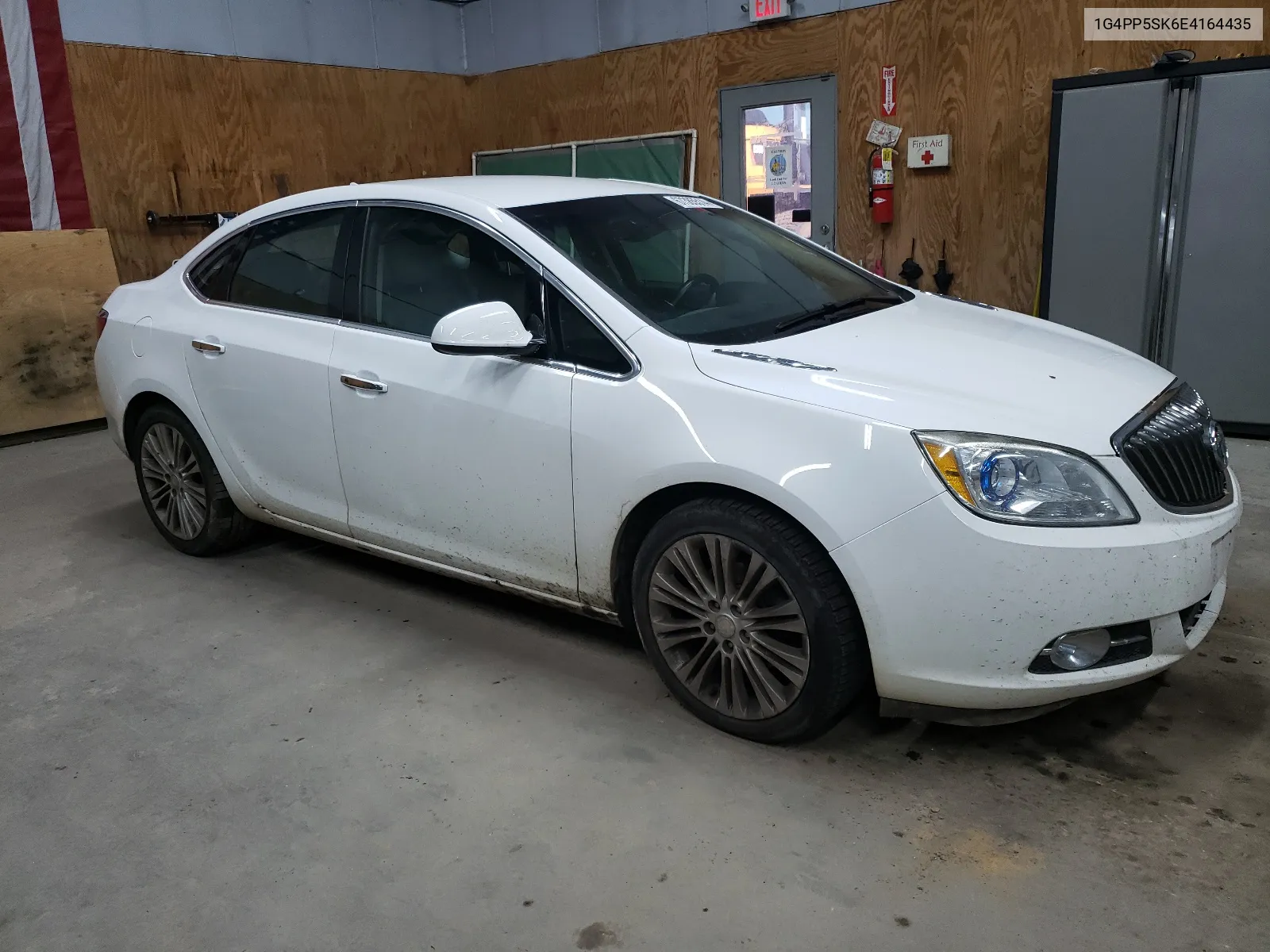 1G4PP5SK6E4164435 2014 Buick Verano