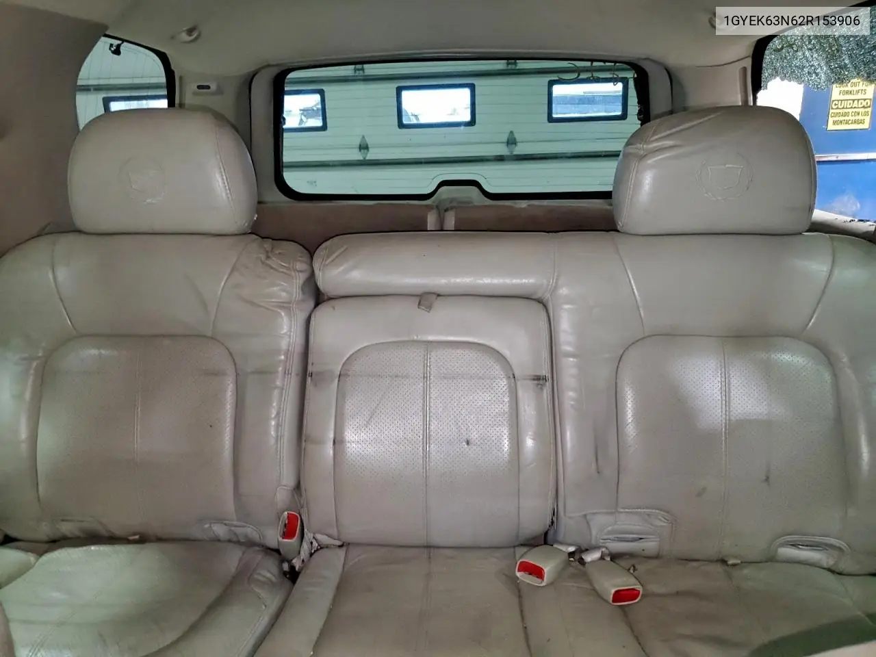 1GYEK63N62R153906 2002 Cadillac Escalade Luxury