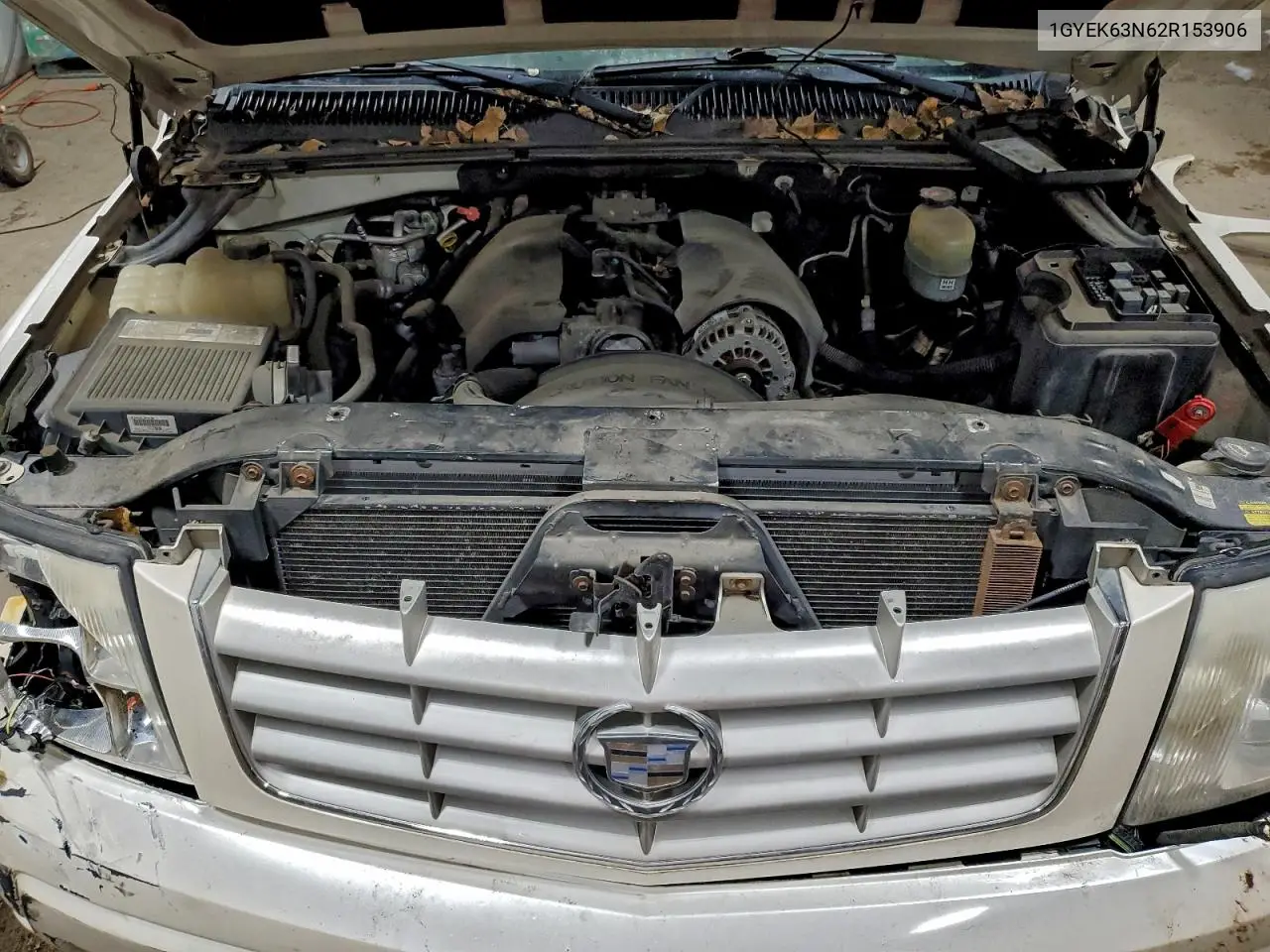 1GYEK63N62R153906 2002 Cadillac Escalade Luxury