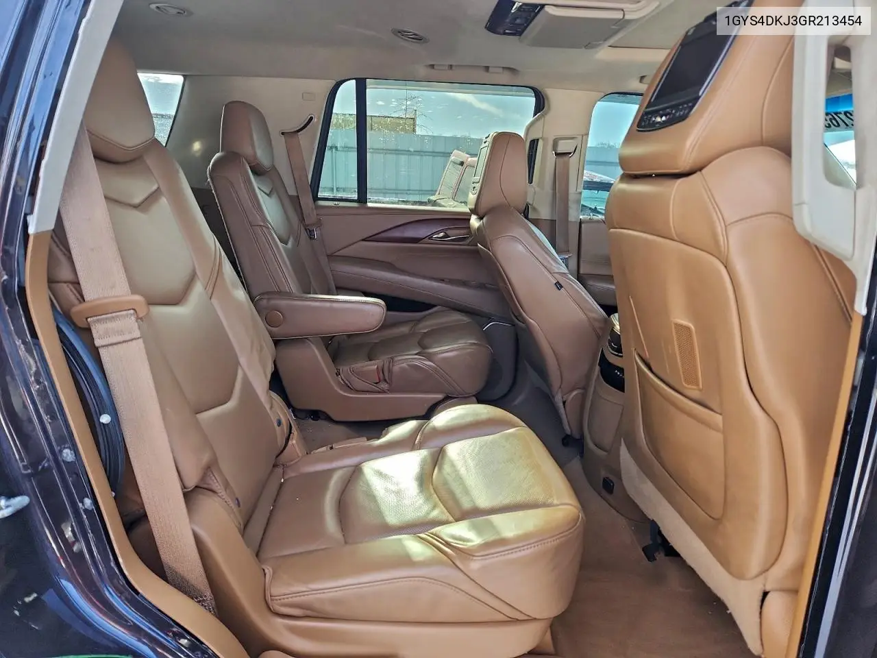 1GYS4DKJ3GR213454 2016 Cadillac Escalade Platinum