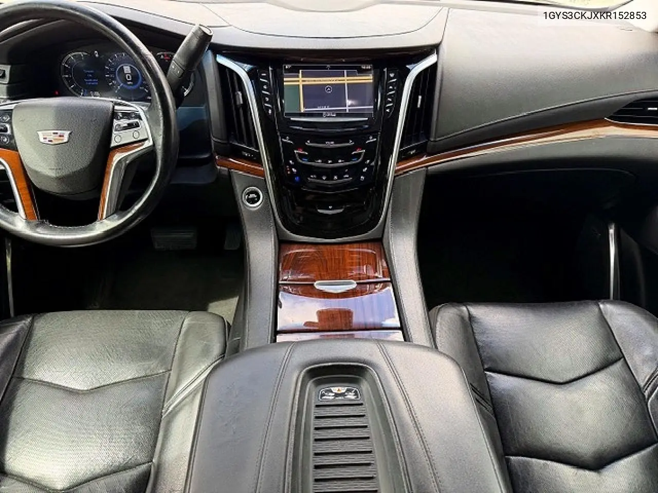 1GYS3CKJXKR152853 2019 Cadillac Escalade Premium Luxury