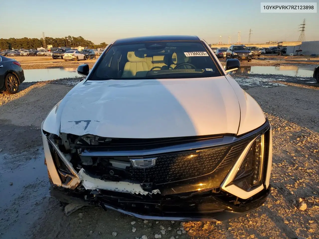 1GYKPVRK7RZ123898 2024 Cadillac Lyriq Sport