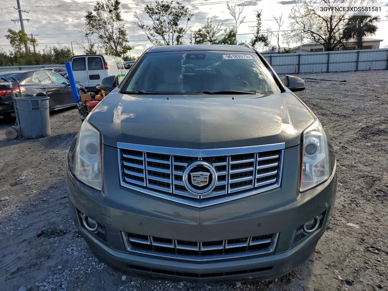 3GYFNCE3XDS581581 2013 Cadillac Srx Luxury Collection