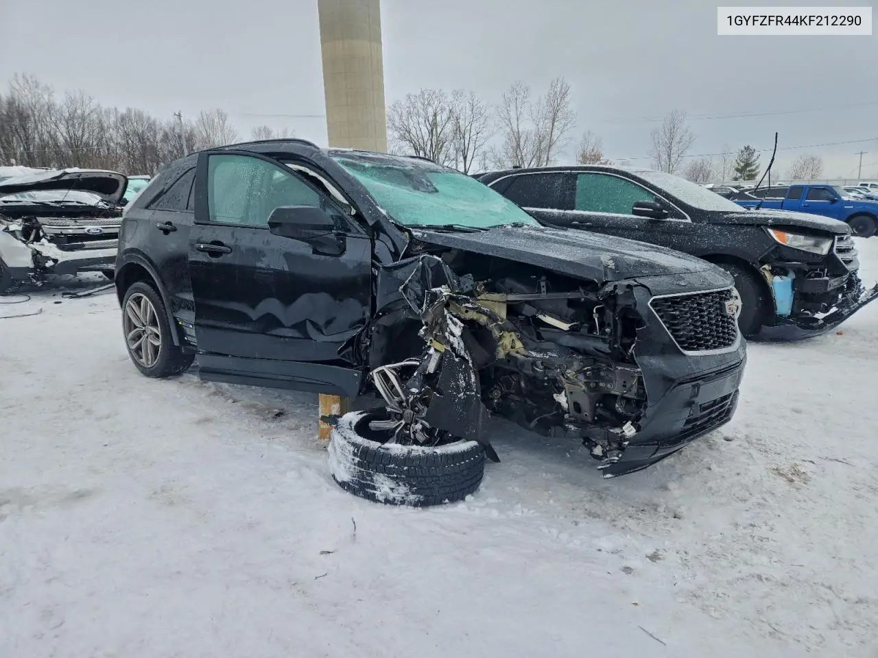 1GYFZFR44KF212290 2019 Cadillac Xt4 Sport
