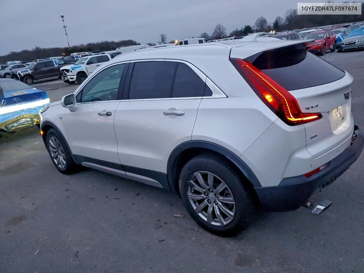 1GYFZDR47LF097674 2020 Cadillac Xt4 Premium Luxury